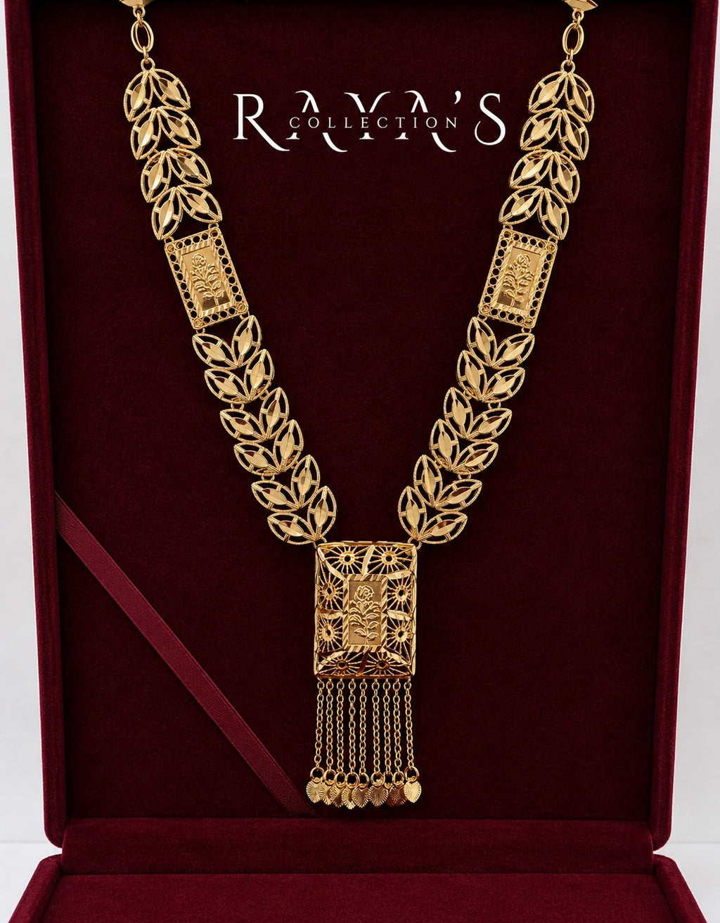 Botanical Majesty Pendant Necklace