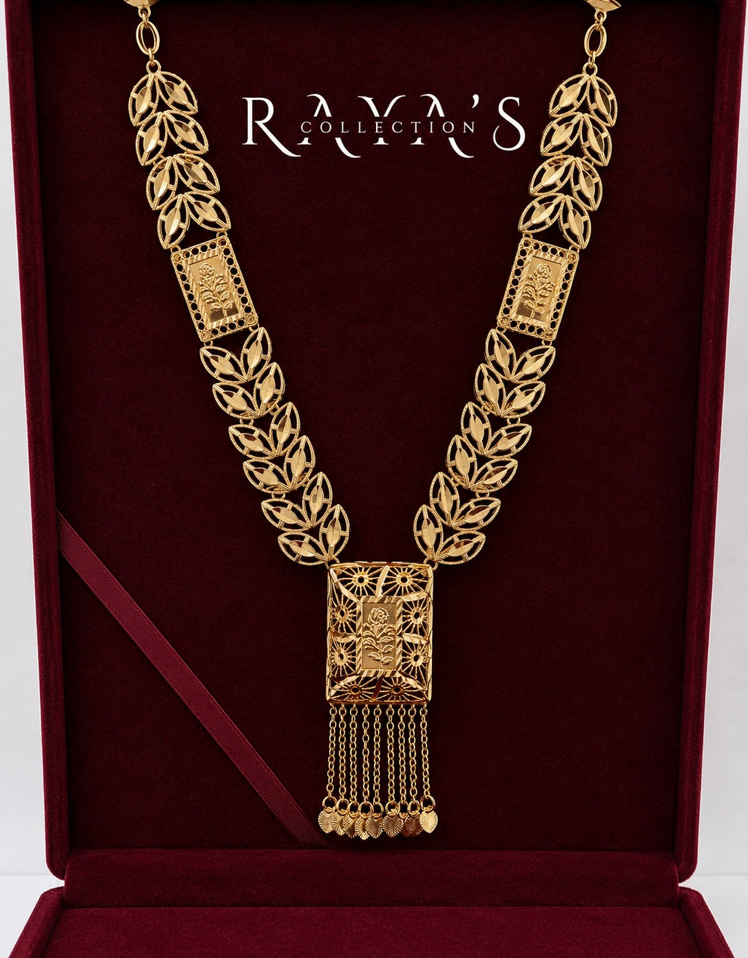 Botanical Majesty Pendant Necklace