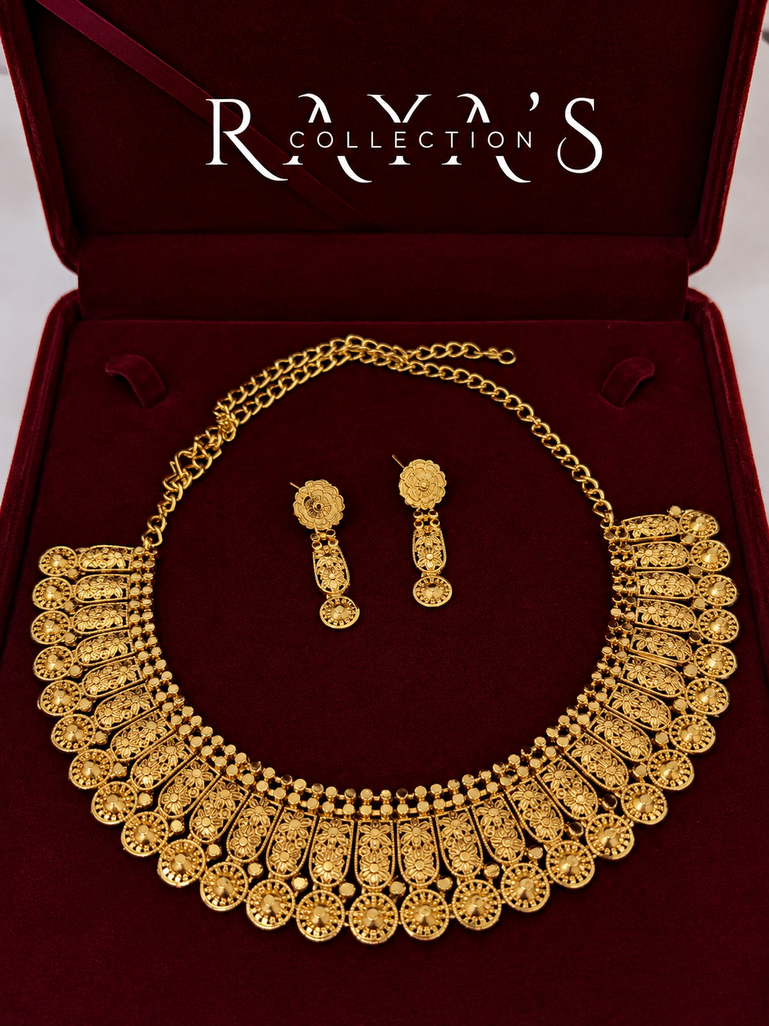 Royal Bloom Collar Set