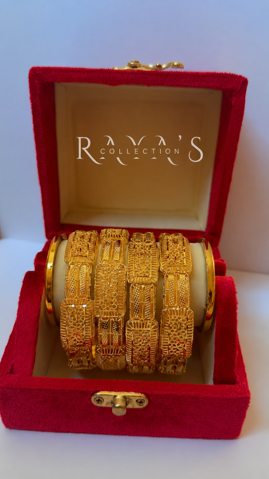 Filigree Gold-Plated Bangle Set