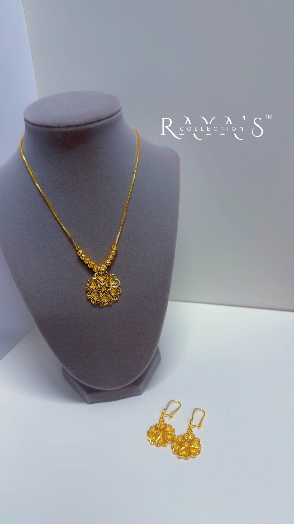 Aurora Bloom Gold-Plated Necklace