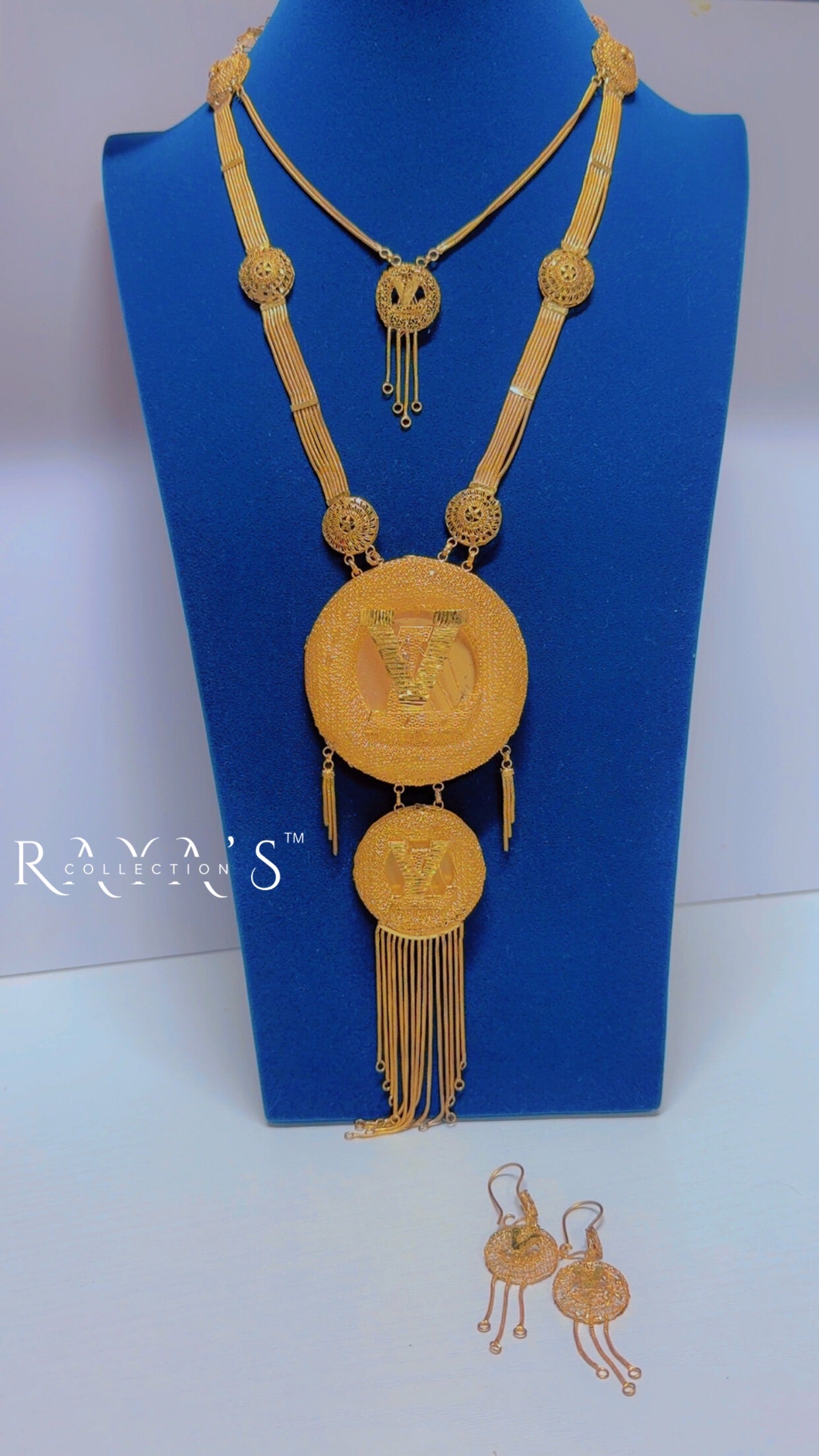 Majestic Medallion Gold-Plated Luxury Necklace & Earrings Set