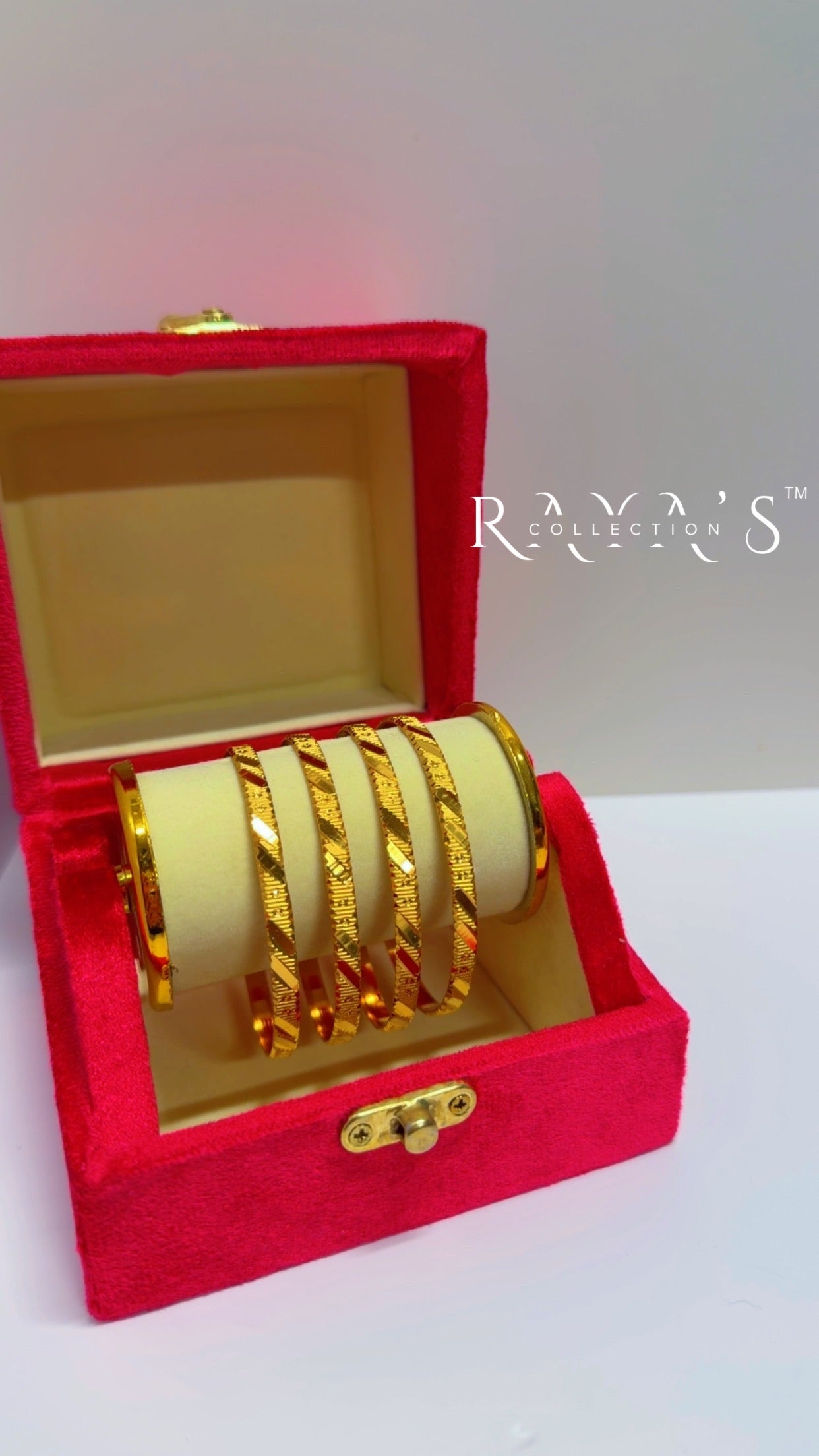 Aurielle Classic Bangle Set